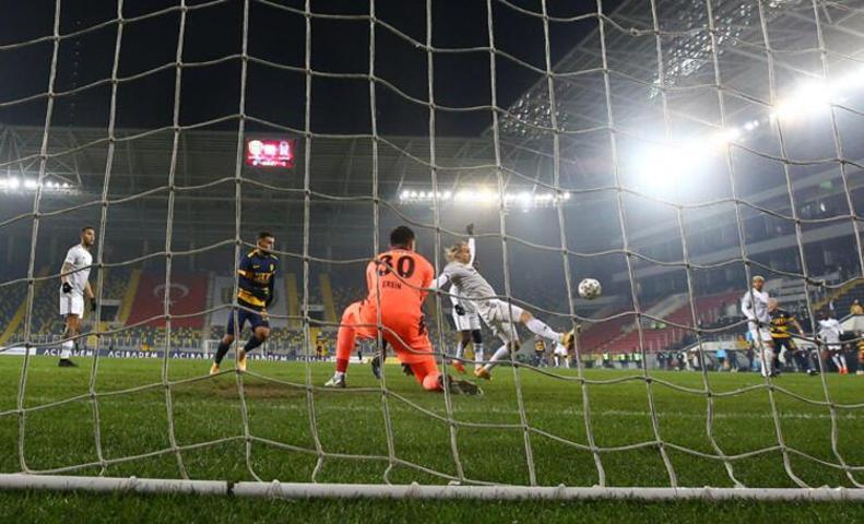 Beşiktaşın sayılmayan golüyle ilgili flaş hamle