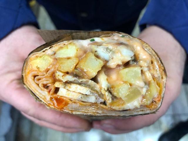 Döner mi yoksa burger mi Vedat Milor sordu Hataylılar cevapladı