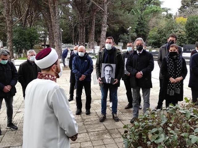 Abdi İpekçi mezarı başında anıldı