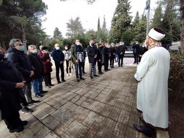 Abdi İpekçi mezarı başında anıldı