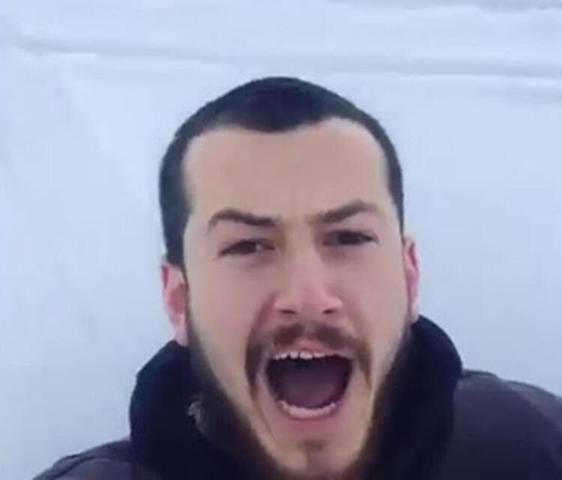 Survivor Reşat duygusal anlar yaşadı İşte ilginç hayat hikayesi