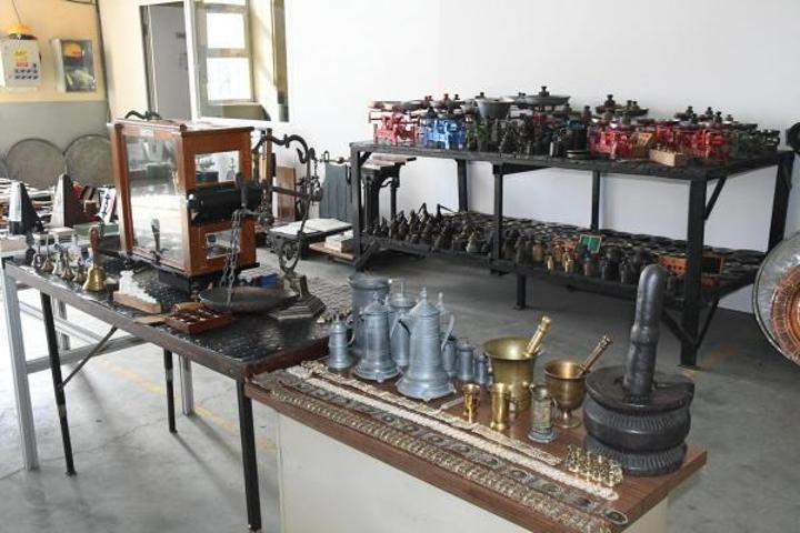 1 kuruşla başladı 10 bin antika para ve eşya biriktirdi