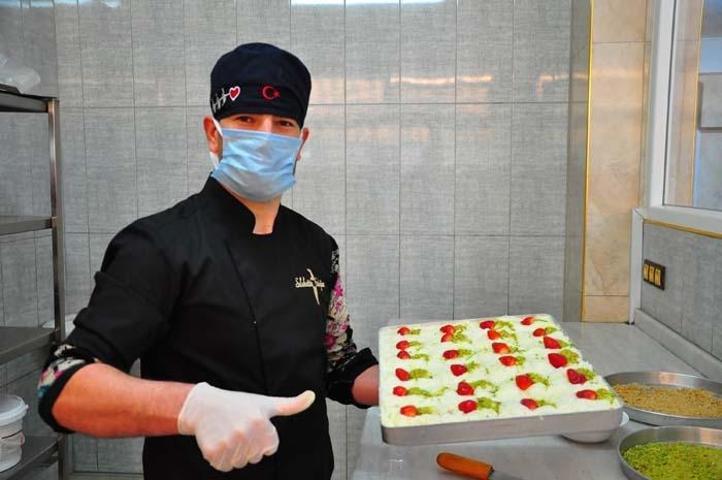 Ramazan sofralarının vazgeçilmez lezzeti; Güllaç