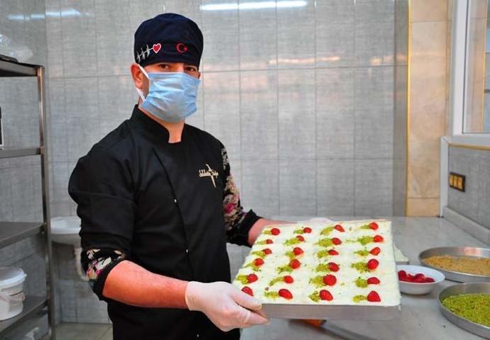 Ramazan sofralarının vazgeçilmez lezzeti; Güllaç