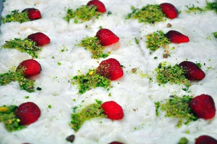 Ramazan sofralarının vazgeçilmez lezzeti; Güllaç
