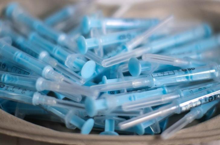 ABden AstraZenecaya uyarı: Tüm seçenekleri kullanmaya hazırız
