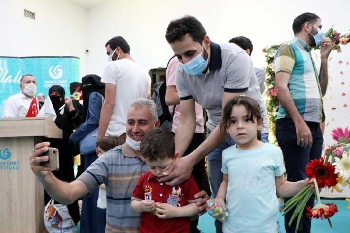 Savaşın dağıttığı aileler, 10 yıl sonra kavuştu