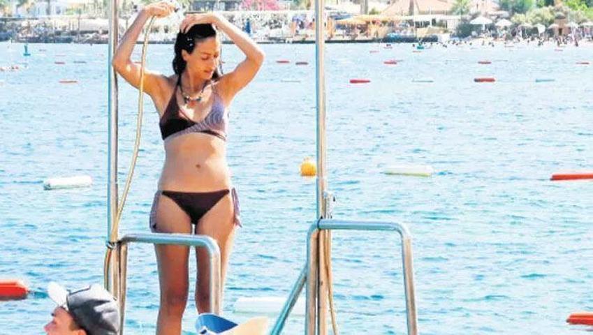 Tuğba Melis Türk suyu soğuk bulunca anında çıktı