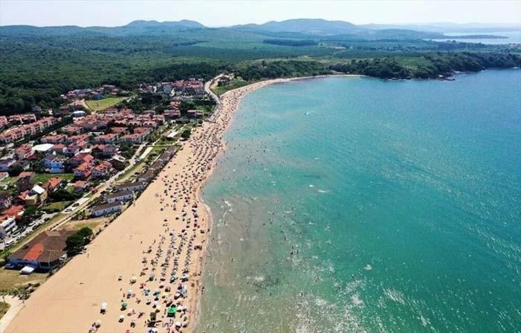 İstanbula 2 saat mesafede Mavi bayraklı plajları ve el değmemiş koylarıyla Kandıra