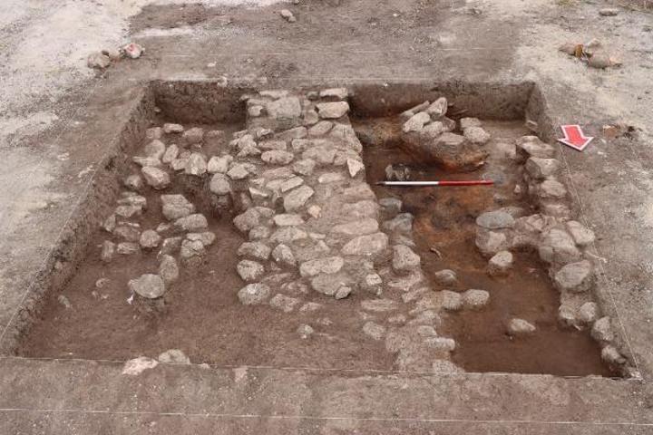 Tozkoparan Höyüğünde 5 bin 500 yıllık çocuk iskeleti bulundu