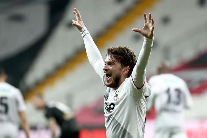 Son dakika... Beşiktaşlı Adem Ljajic Galatasaraya önerildi