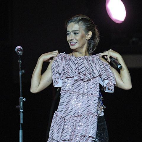 Yıldız Tilbe hayranlarıyla buluştu