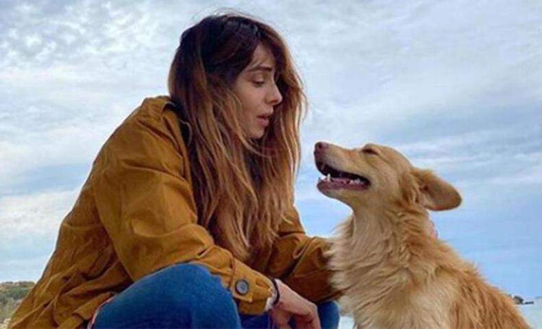 Nur Fettahoğlundan siyah mayolu poz