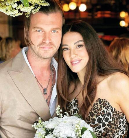 Kıvanç Tatlıtuğ’dan Şaşırtan Sanal Medya Kararı 5 Milyon Takipçili Hesabını Kapattı