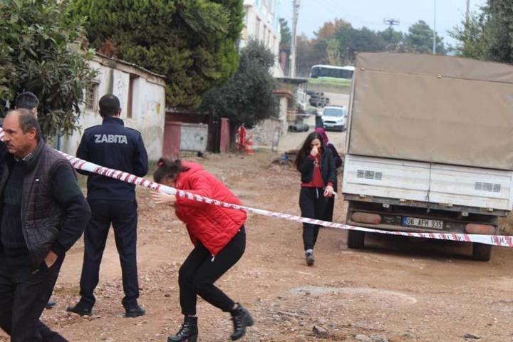 Doğal gaz borusu patladı; evler tahliye edildi
