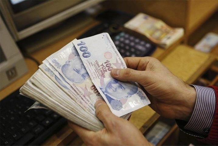 Asgari ücret ve AGİde sıcak gelişme: Asgari ücret zammı enflasyona kilitlendi