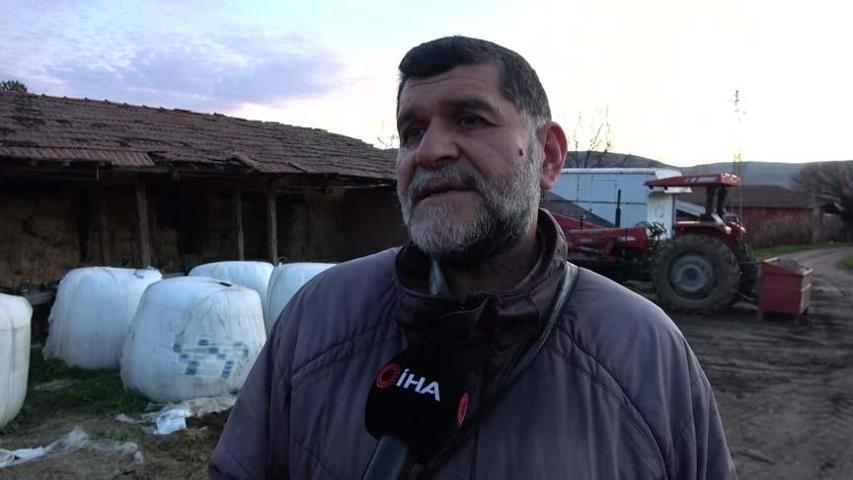Türkiyenin tersine akar tek akarsuyu: Kirlilikten köpürdü