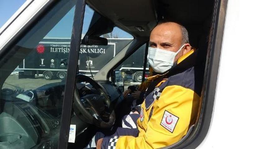 Bakan Kocanın paylaştığı ambulans şoförü: Hastayı annemiz, babamız gibi görüyoruz