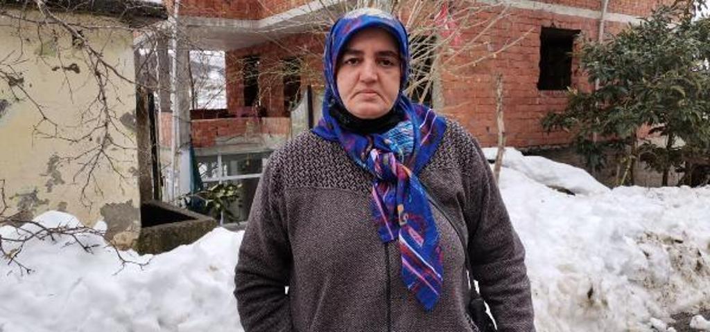Mahallede heyelan: 2 ev boşaltıldı, 10 ev tehlike altında