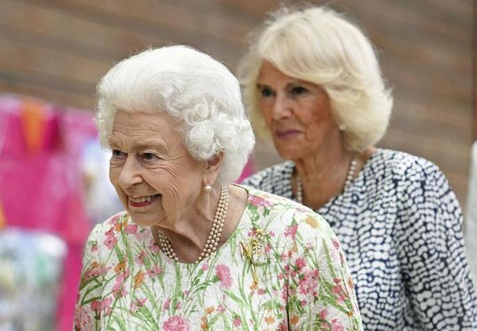 İngiltere Kraliçesi II. Elizabeth tahtının varisini açıkladı