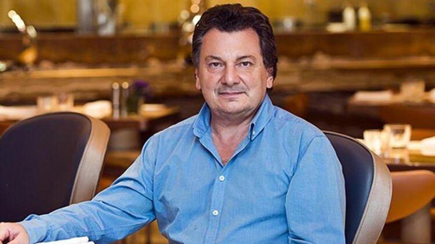 Vedat Milor takipçisine verdiği cevapla gündeme geldi