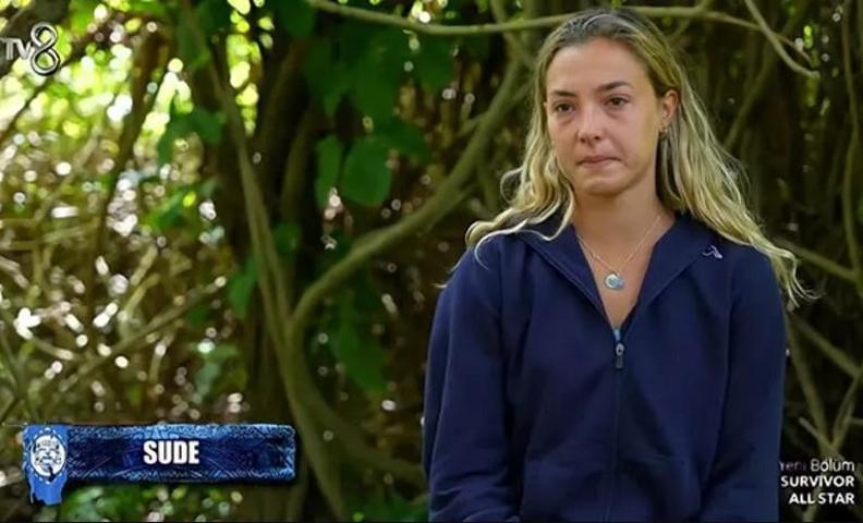 Survivor Mertin vedası sonrası Sude gözyaşlarına boğuldu