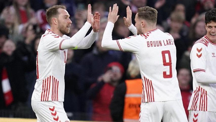 Son dakika... Christian Eriksen kalp krizi geçirdiği stadyumda gol attı