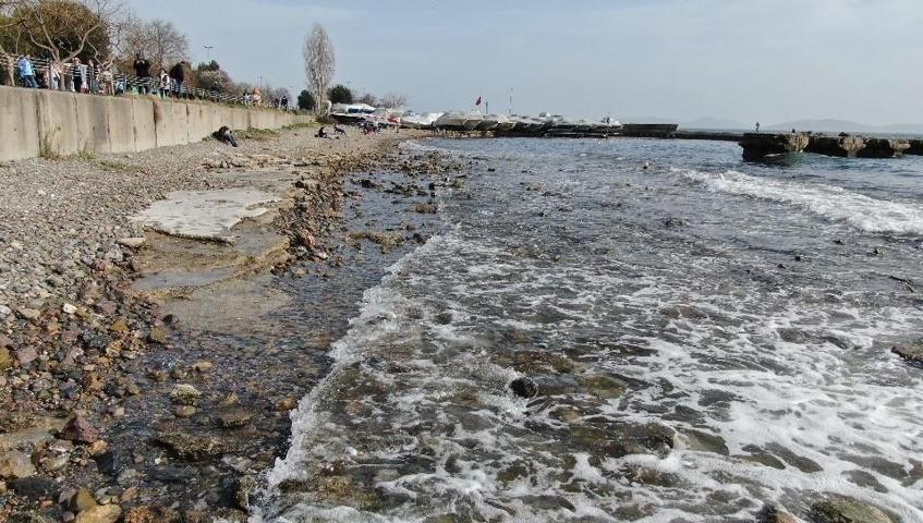 İstanbulda korkutan görüntü 2 metre çekildi