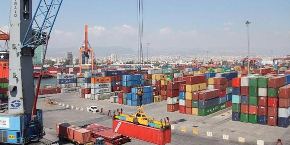 Türkiye dün bir günde 1 milyar 956 milyon dolar ihracat yaptı