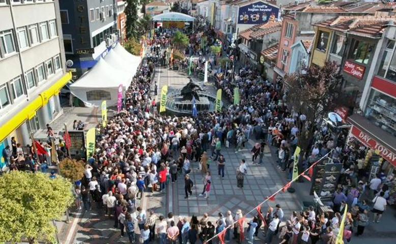 Edirnede ciğer festivali Hem yediler hem ağladılar