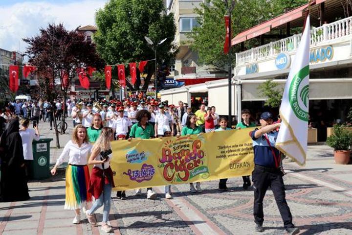 Edirnede ciğer festivali Hem yediler hem ağladılar