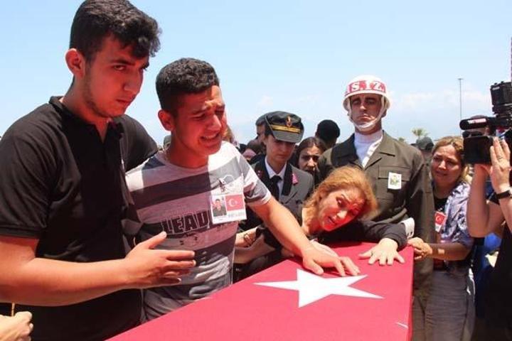 Piyade Uzman Çavuş Kapılay, son yolcuğuna uğurlandı