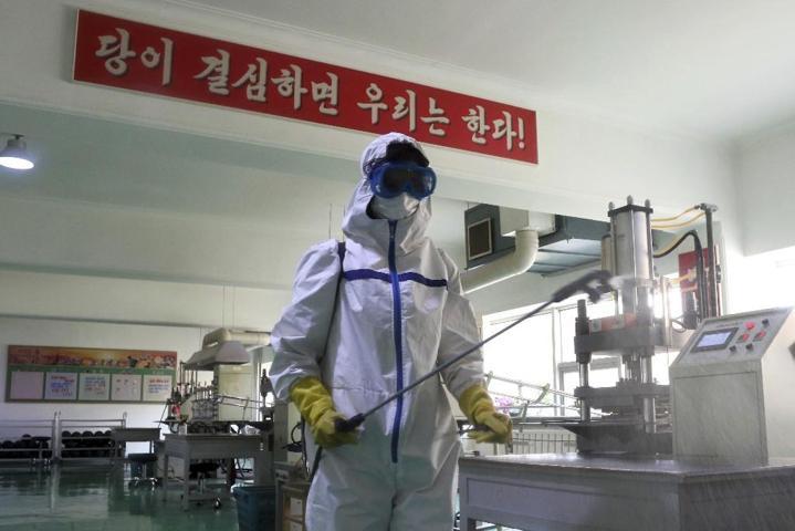 Kuzey Korede yeni salgın iddiası... Kim Jong Undan flaş hamle