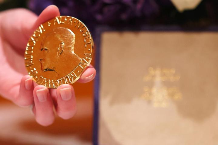 Rus gazeteci, Nobel madalyasını 103 milyon dolara sattı