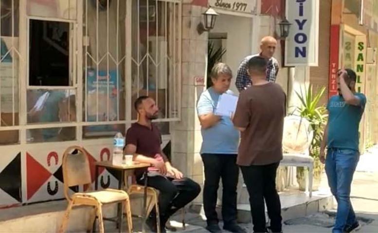 Tartıştığı arkadaşını bıçaklayıp, yarasına tampon yaptı