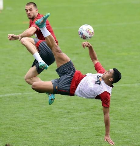Galatasarayın yeni forveti Portekizden geliyor Haris Seferovicin maliyeti belli oldu