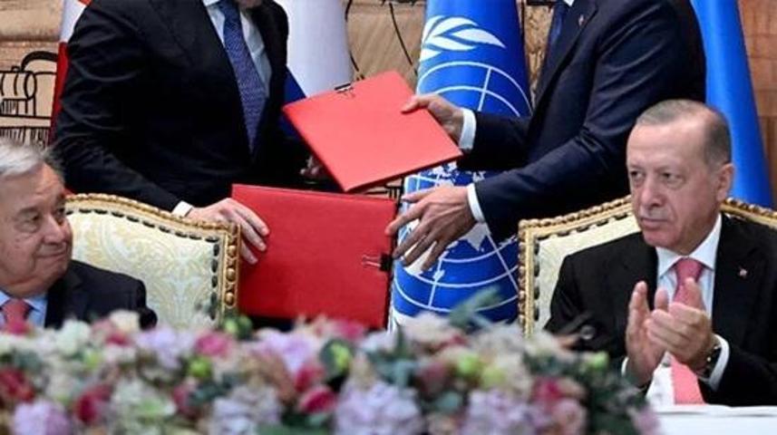 İstanbuldaki anlaşmanın ertesi gününde: Rusya Odessayı vurdu