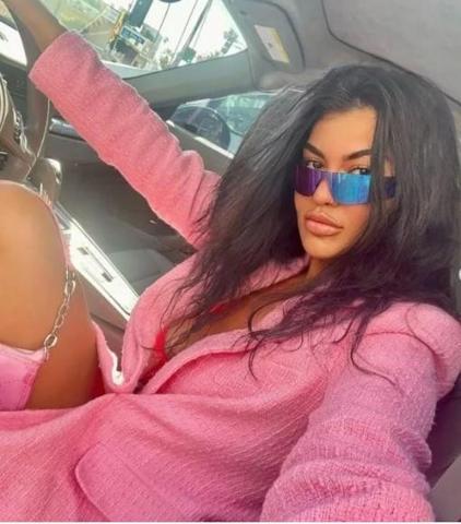 Cansel Çördük yeni imajıyla dikkat topladı