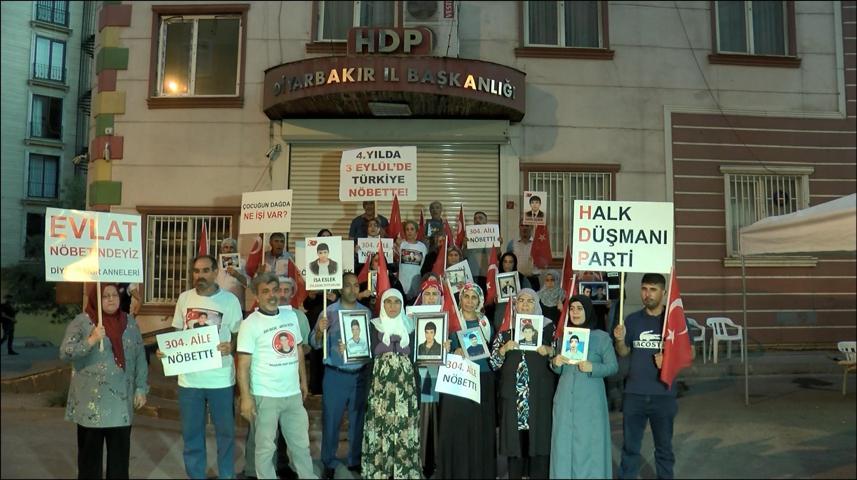 Diyarbakırda evlat nöbetindeki aile sayısı 304 oldu