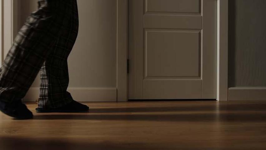 Uzman isim uyardı: Uyku halindeyken yataktan çıkıp araç kullanan bile var Uyurgezerliğe yol açan 9 neden