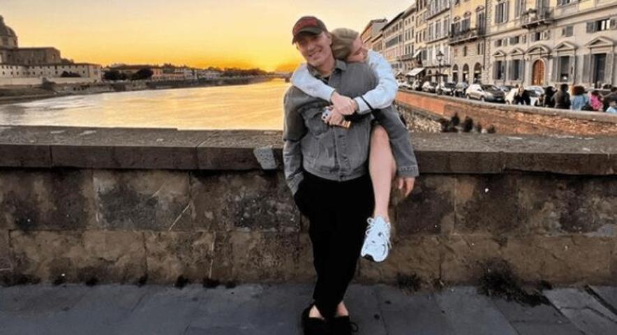Melis Sütşurup ile Mustafa Sandal Paris tatilinde