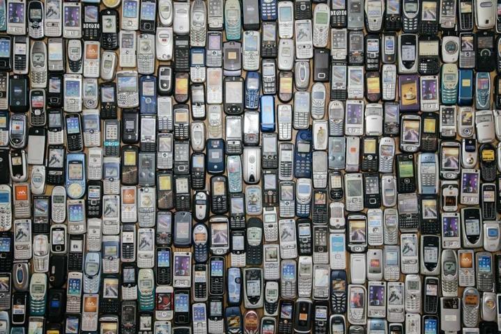 Çarpıcı araştırma: Bu yıl ne kadar telefon çöpe gidecek