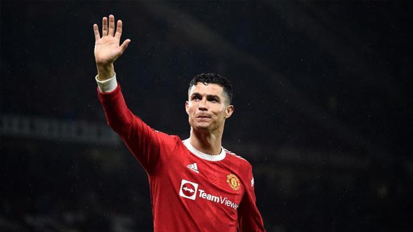 Ronaldonun yerine gelecek ismi açıkladılar
