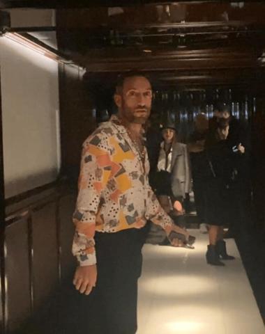 Merve Oflaz ve Allan Hakkonun köşe kapmacası