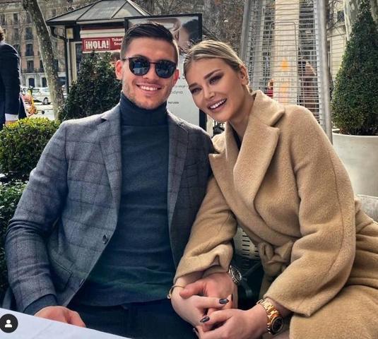 Dusan Vlahovic haberlere tepki gösterdi Futbolcu eşleri Sofija Milosevic ve Ana Rajkovicin ismi ortalığı karıştırdı