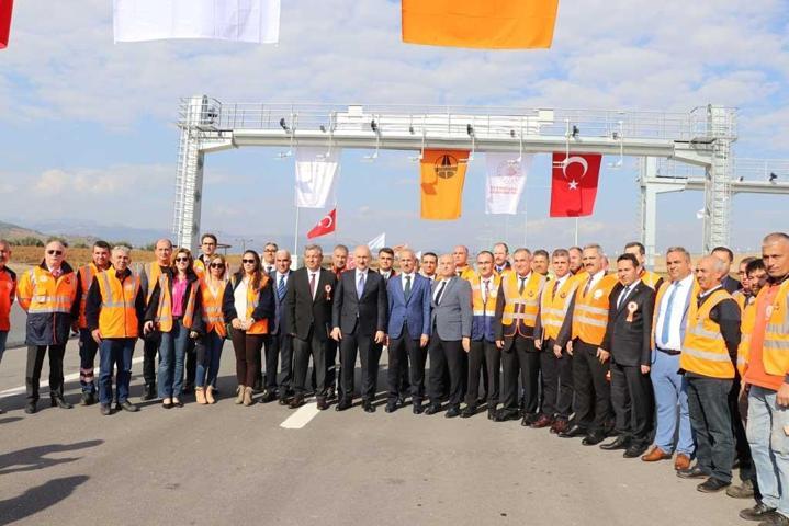 Bakan Karaismailoğlu açıkladı: Karayollarından yıllık ne kadar tasarruf ediliyor