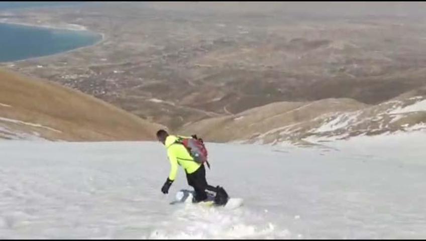 Artos Dağında snowboard