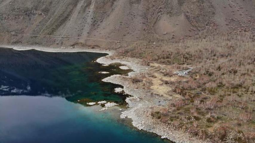 Nemrut Kalderası ilkbaharla birlikte görsel şölen sunuyor