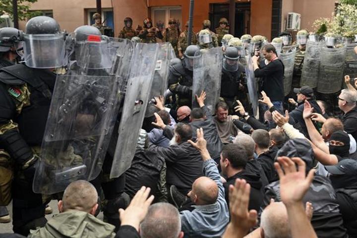 Sırbistan-Kosova gerilimi Tansiyonu yükseltecek sözler
