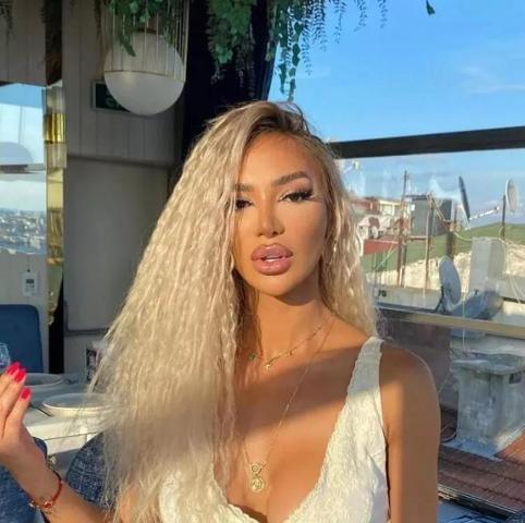 Oryantal Didem Kınalı: İbrahim Tatlıses ile çalışmak kolay değildi